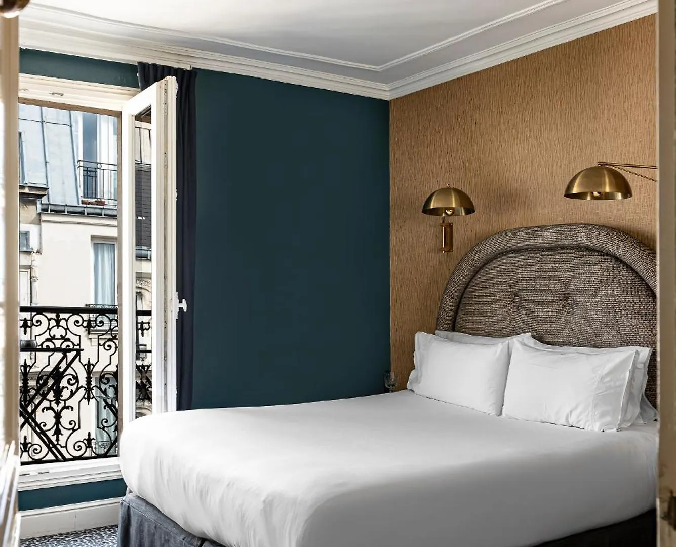 Grand Pigalle Experimental Paris Hotel